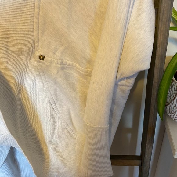 Wilfred Cardigan - Picture 3 of 5